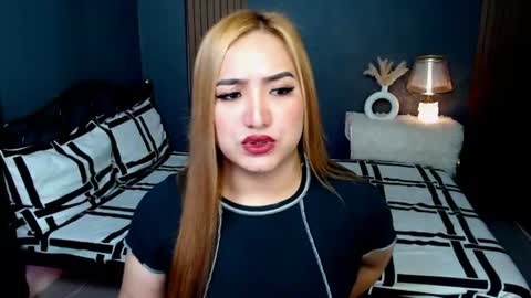Snapshot of slave_amanda69 chatting on 06/16/26, 01:47 Queen Cyrine online show from 06/16/26, 01:47