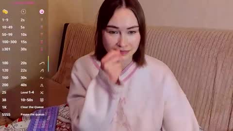 Snapshot of sleeeepy_af chatting on 02/23/26, 02:25 Alice online show from 02/23/26, 02:25