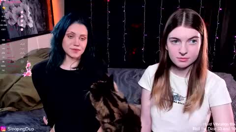 Hi We are Iva and Angela Nice to meet u 3 online show from 11/03/25, 01:01