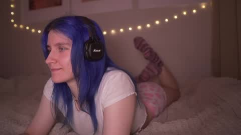 Snapshot of sleepingsonya chatting on 02/21/25, 09:00 Sonya online show from 02/21/25, 09:00