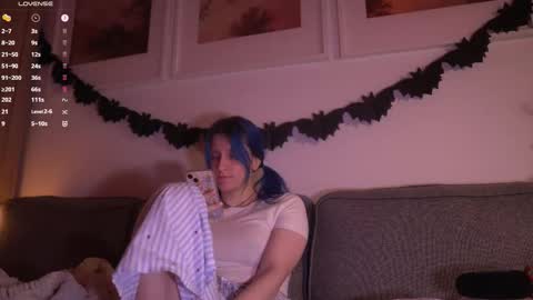 Snapshot of sleepingsonya chatting on 10/12/25, 07:13 Sonya online show from 10/12/25, 07:13