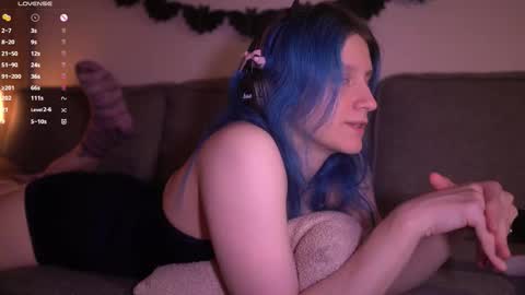 Snapshot of sleepingsonya chatting on 10/31/25, 08:54 Sonya online show from 10/31/25, 08:54