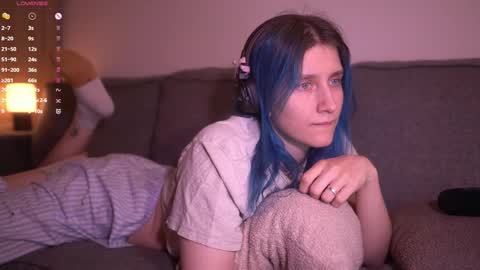 Snapshot of sleepingsonya chatting on 11/29/25, 06:55 Sonya online show from 11/29/25, 06:55