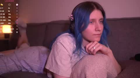 Snapshot of sleepingsonya chatting on 11/30/25, 09:52 Sonya online show from 11/30/25, 09:52