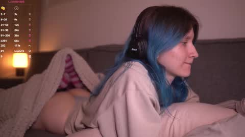 Snapshot of sleepingsonya chatting on 02/09/26, 09:41 Sonya online show from 02/09/26, 09:41