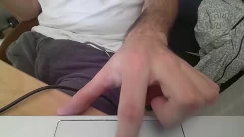 sleepless19 online show from 03/18/26, 11:24