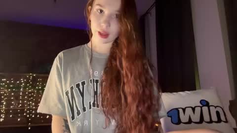 Snapshot of sleepycode002 chatting on 12/26/24, 03:16 JoO online show from 12/26/24, 03:16