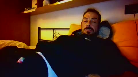 Snapshot of slevin1983 chatting on 02/07/26, 03:10 slevin online show from 02/07/26, 03:10