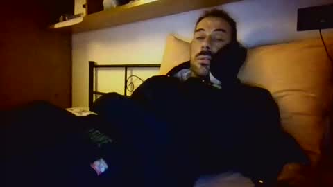 Snapshot of slevin1983 chatting on 03/01/26, 09:06 slevin online show from 03/01/26, 09:06