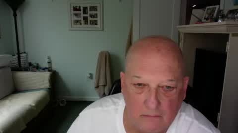 Snapshot of slick50000 chatting on 01/21/25, 08:21 slick50000 online show from 01/21/25, 08:21