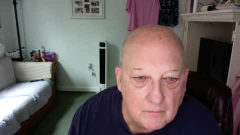 Snapshot of slick50000 chatting on 10/28/25, 07:05 slick50000 online show from 10/28/25, 07:05