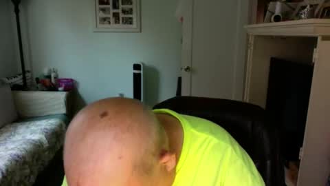 Snapshot of slick50000 chatting on 11/03/25, 08:10 slick50000 online show from 11/03/25, 08:10