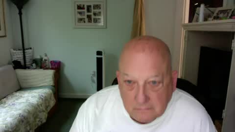 Snapshot of slick50000 chatting on 07/17/26, 04:23 slick50000 online show from 07/17/26, 04:23