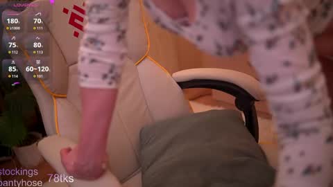 Elise  165cm 50kg online show from 05/11/26, 06:38