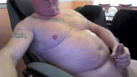 Snapshot of slider69m chatting on 12/23/24, 12:30 slider69m online show from 12/23/24, 12:30