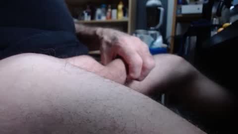 sliderguy699 online show from 12/21/25, 02:13