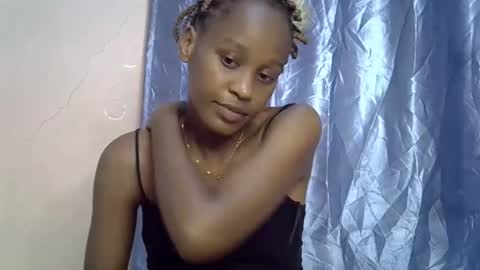 Snapshot of slim_alicia chatting on 02/26/26, 08:52 Alicia online show from 02/26/26, 08:52