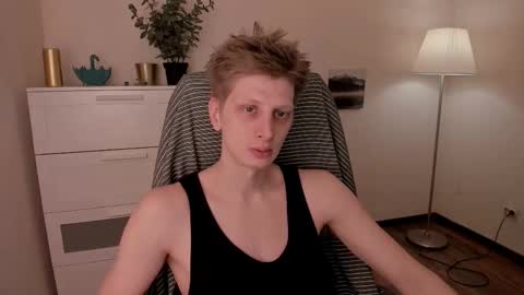 Andy online show from 03/08/25, 10:22