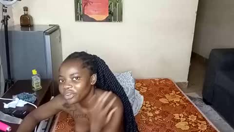 Snapshot of slim_desire15 chatting on 04/01/26, 08:48 slim desire15 online show from 04/01/26, 08:48