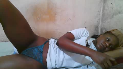 Snapshot of slim_girl3 chatting on 06/25/26, 06:07 slim_girl3 online show from 06/25/26, 06:07