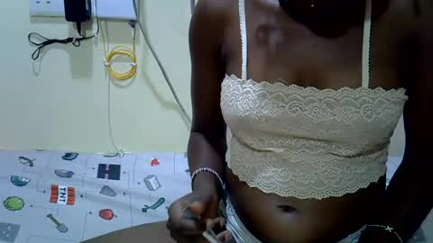 slim_kiteey online show from 07/15/26, 07:57
