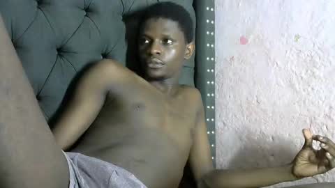 slim long01 online show from 02/08/25, 11:01