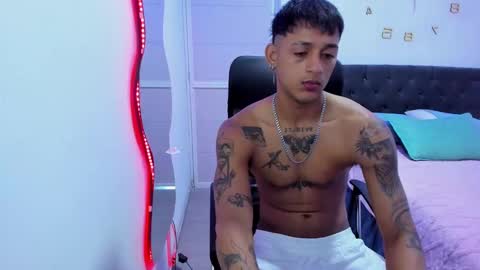 Snapshot of slim_master12 chatting on 12/10/24, 05:55 slim_master12 online show from 12/10/24, 05:55