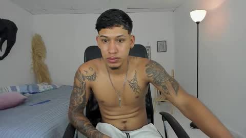 slim_master12 online show from 03/16/26, 11:42