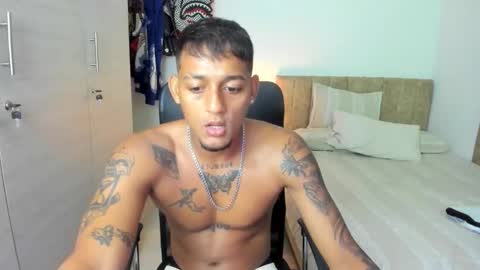 slim_master12 online show from 05/09/26, 11:21