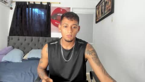 slim_master12 online show from 05/15/26, 10:06