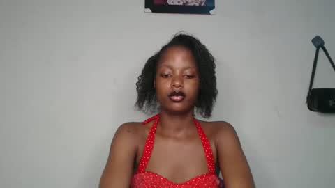 perry online show from 03/11/26, 11:05