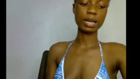 Snapshot of slim_petitqueen chatting on 06/03/26, 06:46 Alice online show from 06/03/26, 06:46