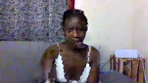 Snapshot of slimandthick1 chatting on 02/01/26, 12:59 slimandthick1 online show from 02/01/26, 12:59