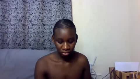 Snapshot of slimandthick1 chatting on 02/09/26, 01:04 slimandthick1 online show from 02/09/26, 01:04