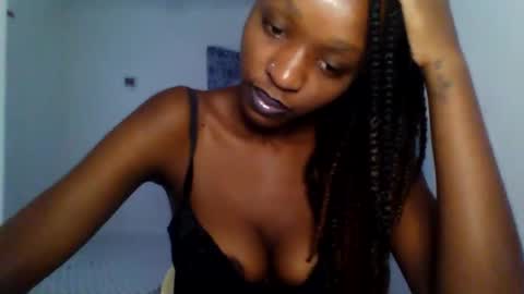 Snapshot of slimandthick1 chatting on 03/02/26, 08:43 slimandthick1 online show from 03/02/26, 08:43