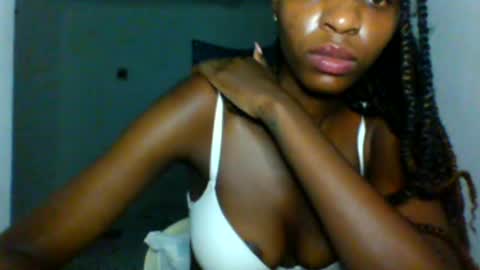 Snapshot of slimandthick1 chatting on 03/02/26, 10:16 slimandthick1 online show from 03/02/26, 10:16