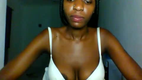 Snapshot of slimandthick1 chatting on 04/02/26, 07:55 slimandthick1 online show from 04/02/26, 07:55