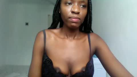 Snapshot of slimandthick1 chatting on 04/23/26, 07:09 slimandthick1 online show from 04/23/26, 07:09