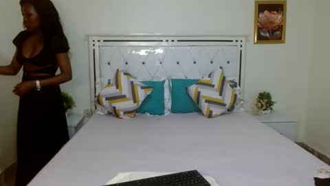 purity online show from 10/11/25, 07:45