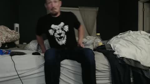 Snapshot of slimjp chatting on 04/22/26, 02:47 slimjp online show from 04/22/26, 02:47