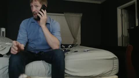 Snapshot of slimjp chatting on 05/08/26, 01:22 slimjp online show from 05/08/26, 01:22