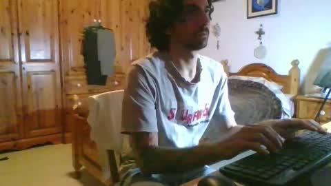 Snapshot of slimteaser089 chatting on 01/13/26, 07:19 SlimTeaser089 online show from 01/13/26, 07:19