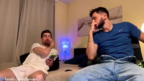 Art  online show from 12/21/25, 07:21