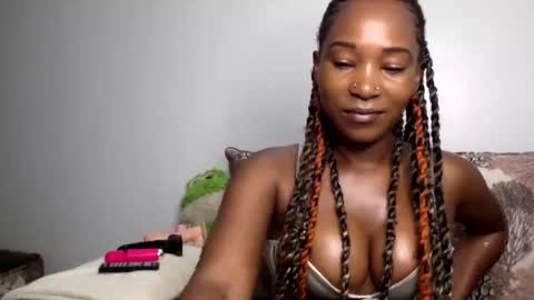 Snapshot of slimy_baiby chatting on 02/17/26, 08:59 slimy_baiby online show from 02/17/26, 08:59