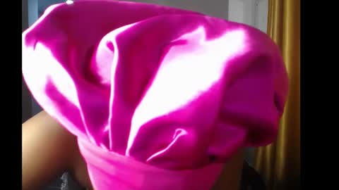 Snapshot of slimy_cunt chatting on 12/06/24, 11:47 Jemila online show from 12/06/24, 11:47