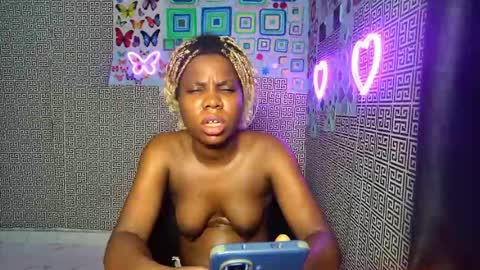 Snapshot of slimzyxdoll chatting on 07/21/26, 01:52 slimzyxdoll online show from 07/21/26, 01:52
