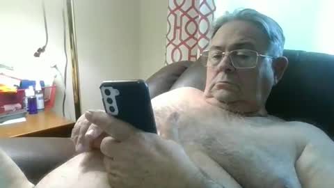 slippery_duck online show from 12/21/24, 02:04