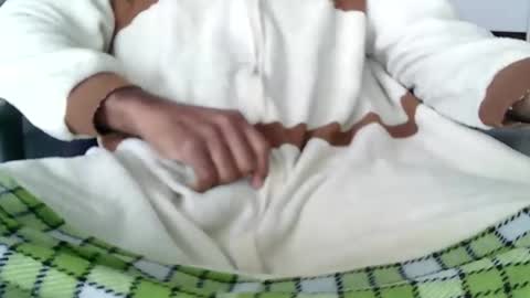 Snapshot of slipperyballs900 chatting on 02/01/26, 05:33 slipperyballs900 online show from 02/01/26, 05:33