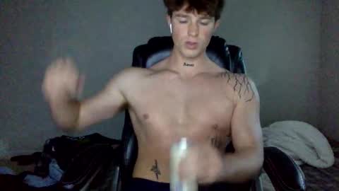Snapshot of sloanfit chatting on 05/12/26, 01:03 sloanfit online show from 05/12/26, 01:03