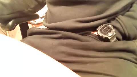 Snapshot of slogrow_uncut chatting on 03/18/26, 07:28 SlowGrow Uncut online show from 03/18/26, 07:28